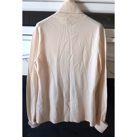 Lafayette 148 New York - 100% Wool Beige Turtleneck Sweater  - Picture 4 of 11